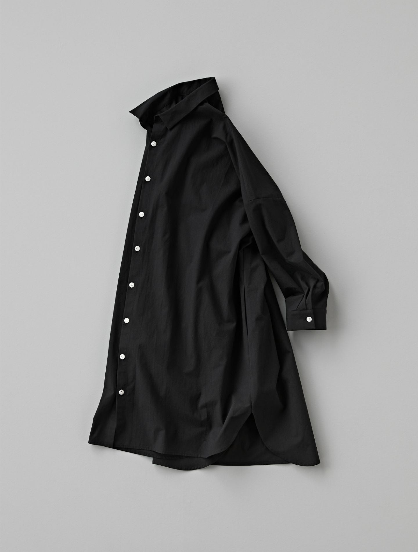 オンニ │ 綿ボイルパラシュートクロス ロングシャツ