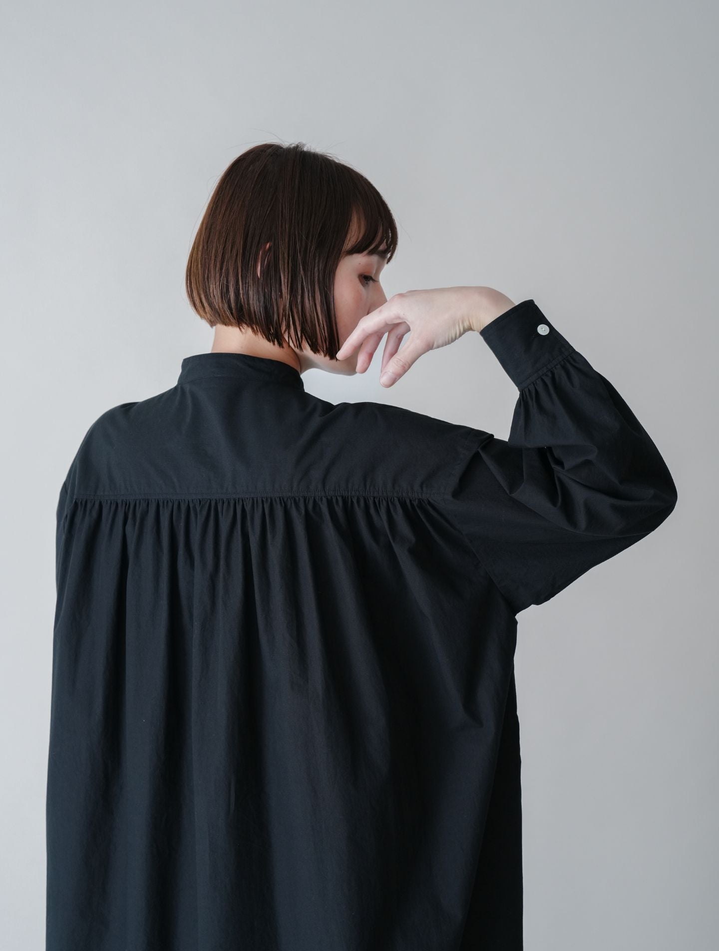 スアサナ │ スーピマコットン タイプライター カフタンワンピース – nuhji