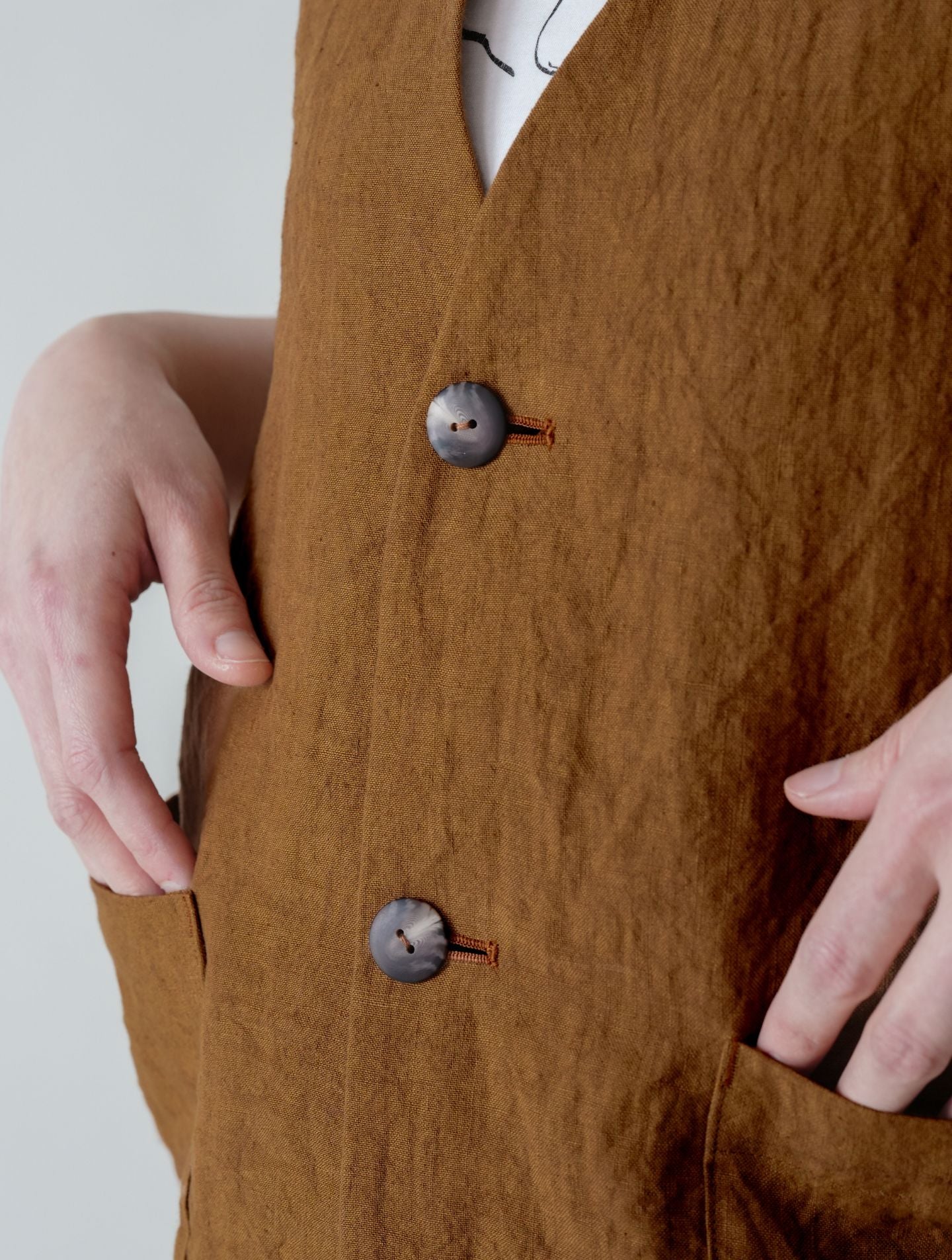 ヒューシック VT │ 天日干しリネン ベスト – nuhji